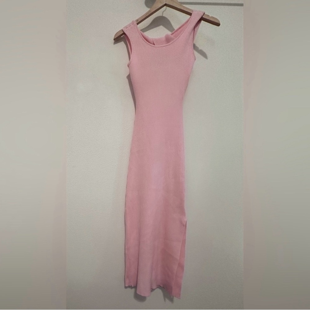 NWT WAYF  ribbed knit pink dress with open back size XS